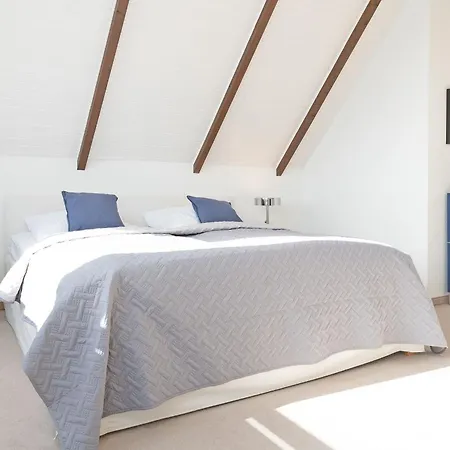 Yachthafenblick Apartment *