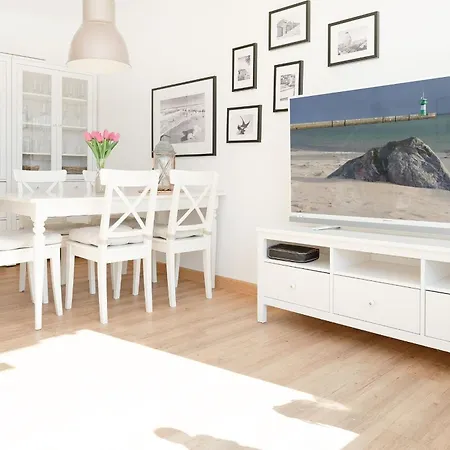 Haffkamp 25 Yachthafenblick