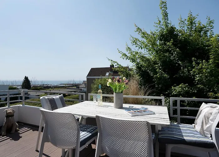 Haffkamp 25 Yachthafenblick